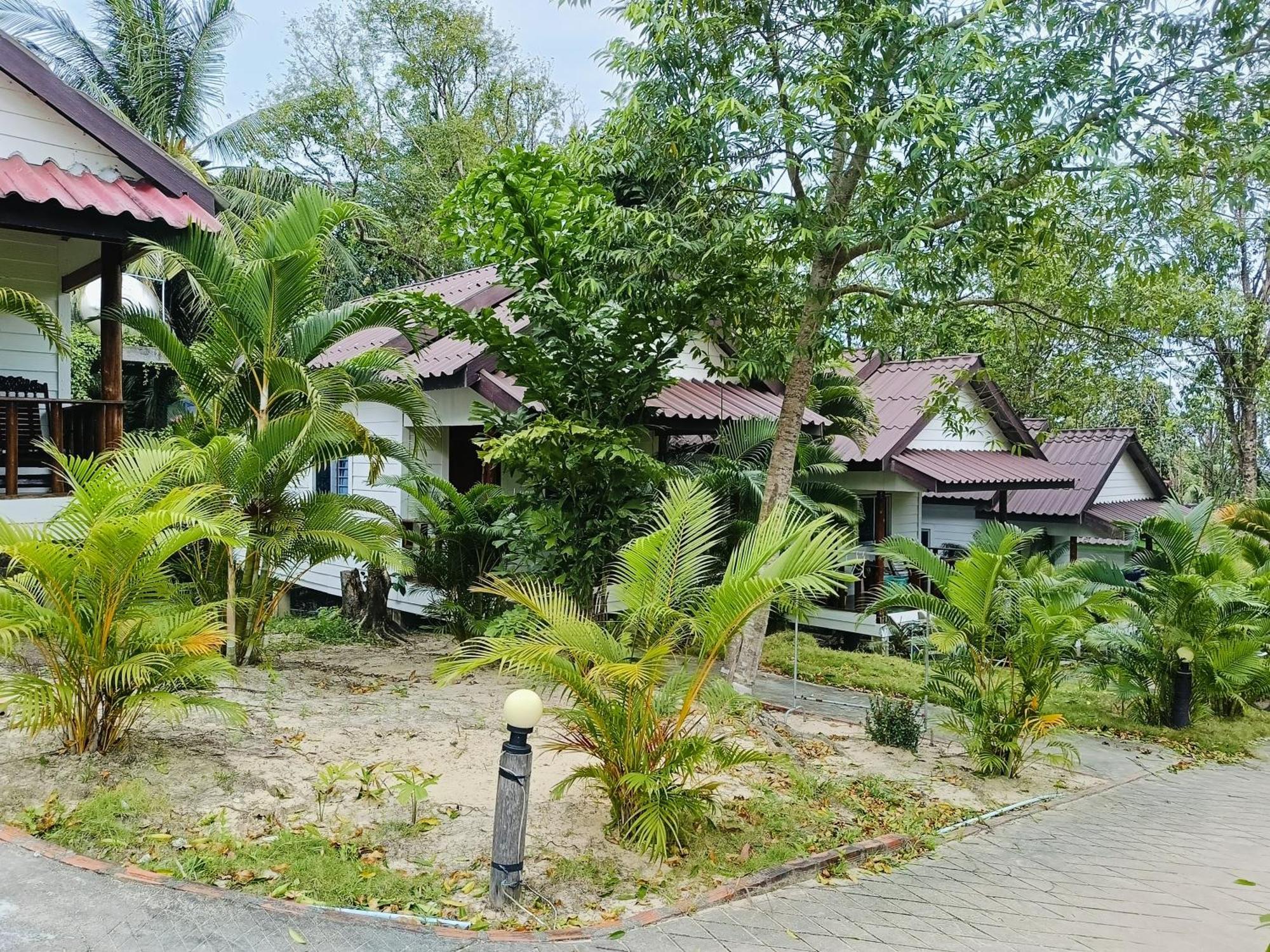 Bunnan Bungalows Derm Tkov Village Esterno foto